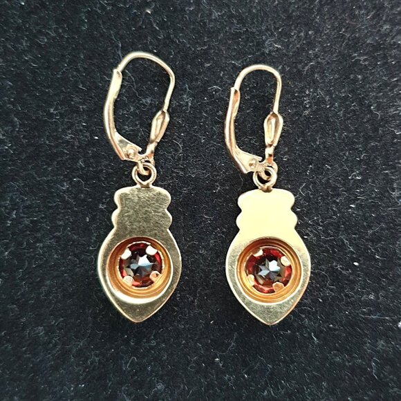 Elegant & Precious Vintage 14K Gold Genuine Deep Red Garnet Dangle Earrings - Picture 4 of 12